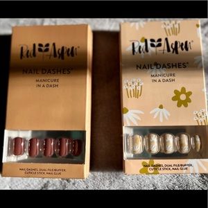 Red Aspen - January Loyalty Box NWT - SOLD